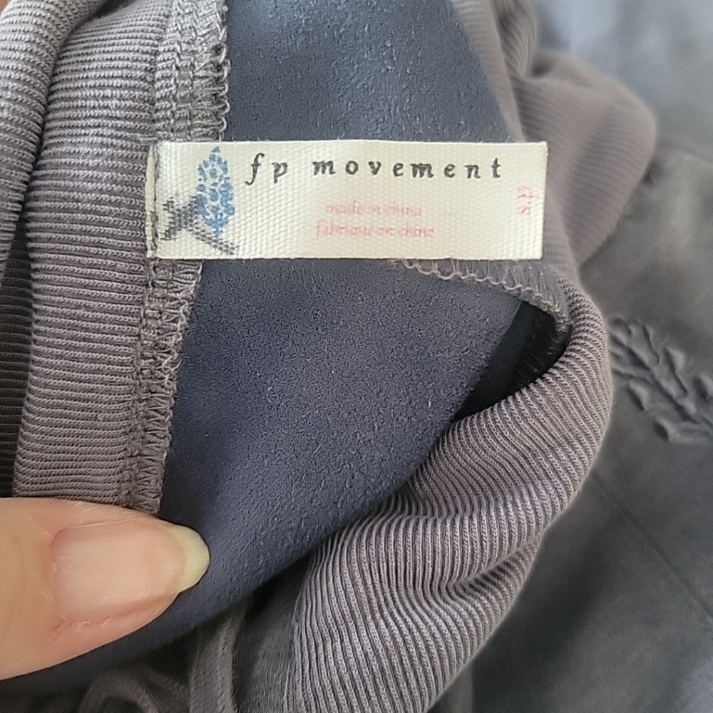 Free People Movement Downhill Flare Sweatpants Sz S NWOT - Picture 8 of 8